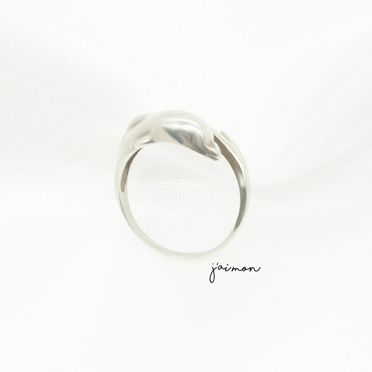 Azula Dolphin Ring